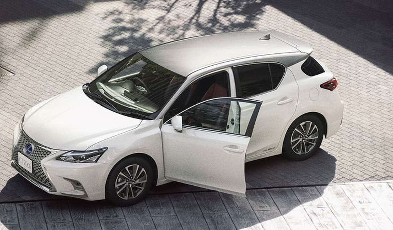Lexus CT Cherished Touring: l’edizione speciale che segna la fine della produzione