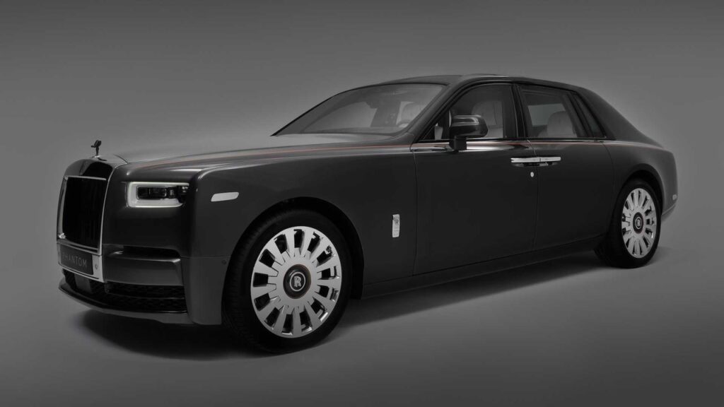 Rolls-Royce Phantom Carbon Veil: ecco l’ultimo progetto custom del brand [FOTO]