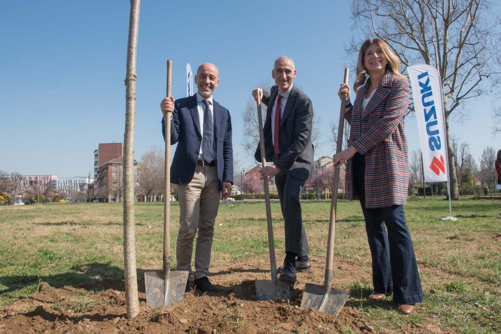 Suzuki: 30 nuovi alberi piantati a Torino nel Giardino Piredda