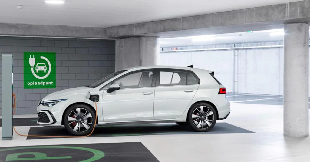 Volkswagen non accetta più ordini per le sue auto ibride plug-in