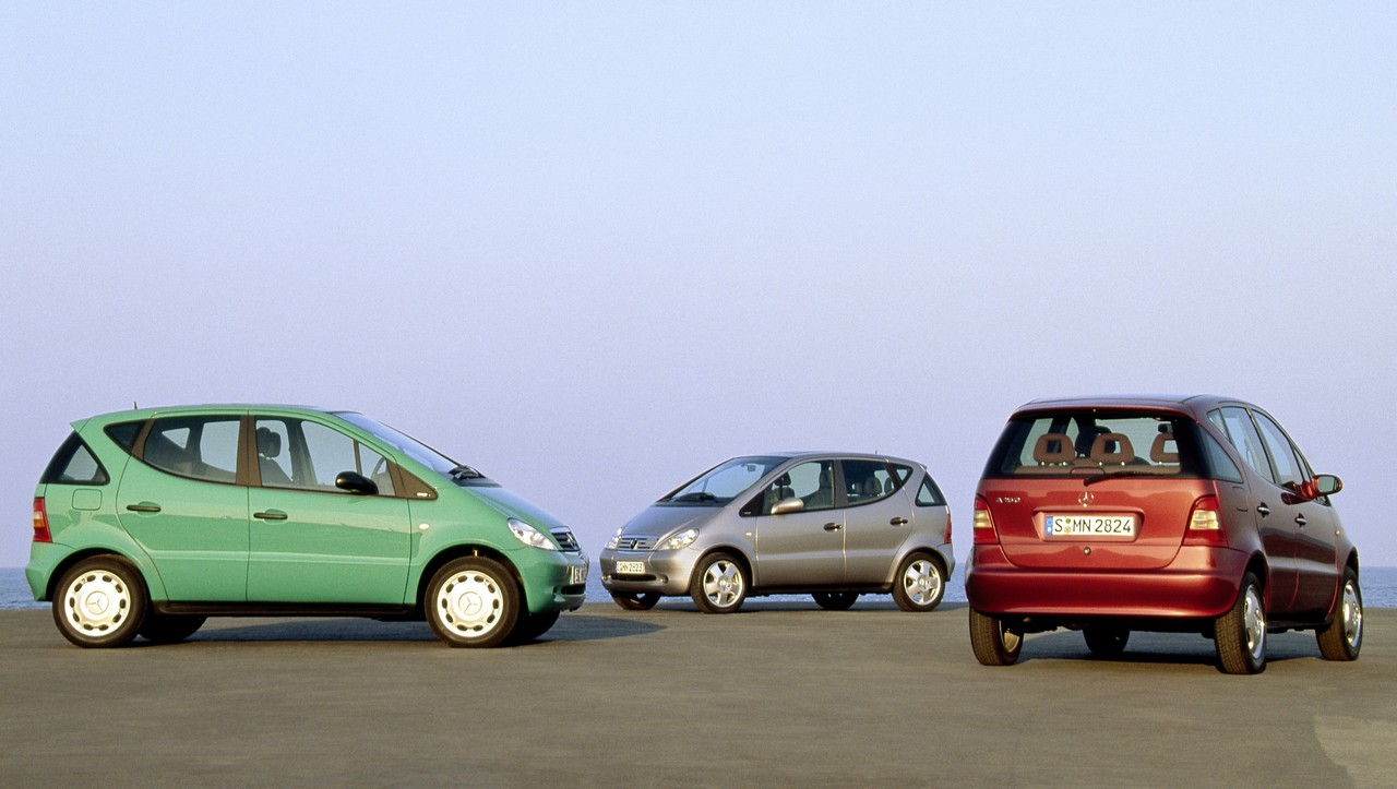 Mercedes Classe A: la ‘piccola’ della Stella compie 25 anni