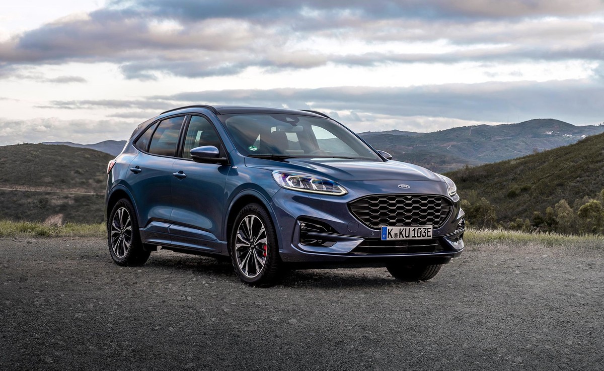 Ford Kuga 2022: tutte le caratteristiche del SUV di taglia media dell’Ovale Blu