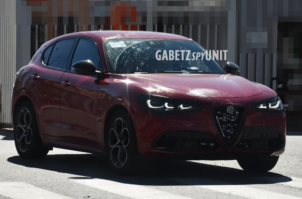 Alfa Romeo Stelvio Restyling 2023: nuove foto spia