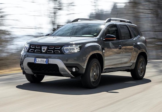Dacia Duster Extreme: look esclusivo e dotazione più ricca. Prezzi da 20.350 euro [VIDEO]