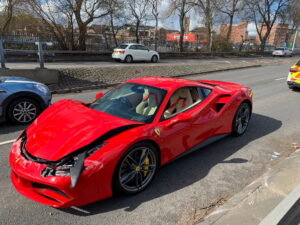 Ferrari 488 GTB: esemplare distrutto pochi minuti dopo l’acquisto [FOTO]