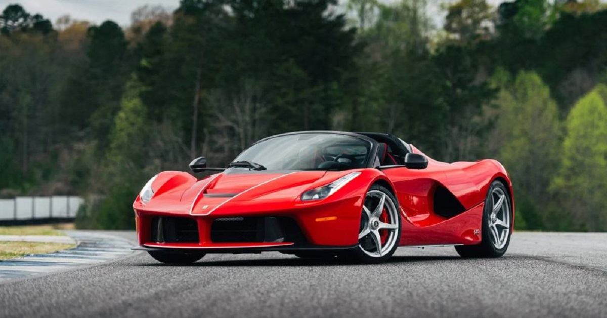 Ferrari LaFerrari Aperta: esemplare all’asta raggiunge i 3,5 milioni