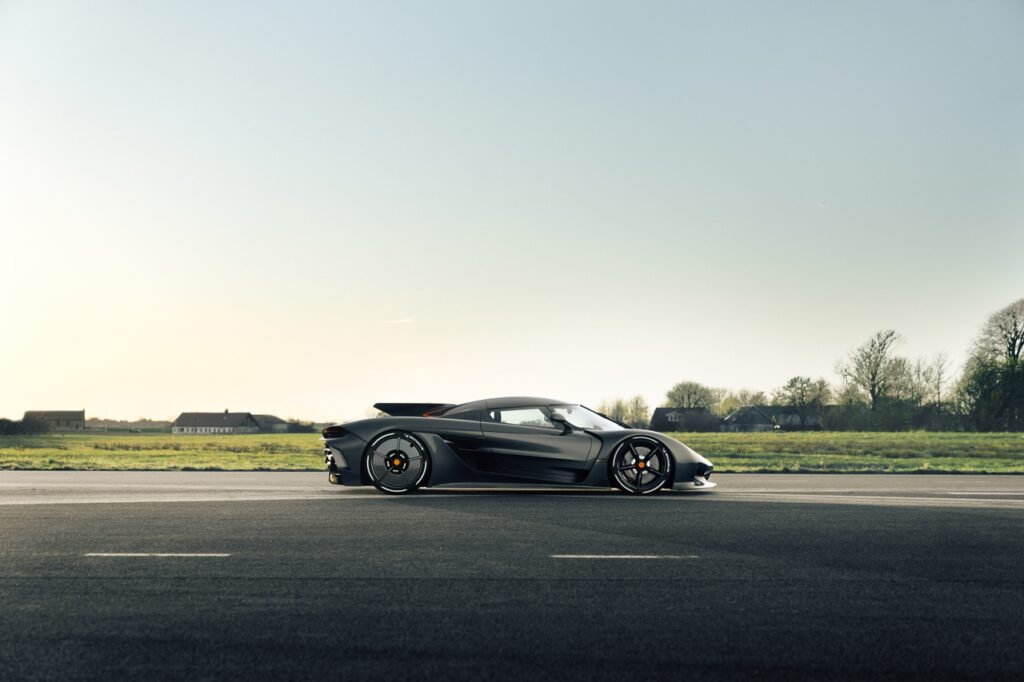 Koenigsegg Jesko Absolut: partiti i test su un prototipo di pre-produzione [FOTO]