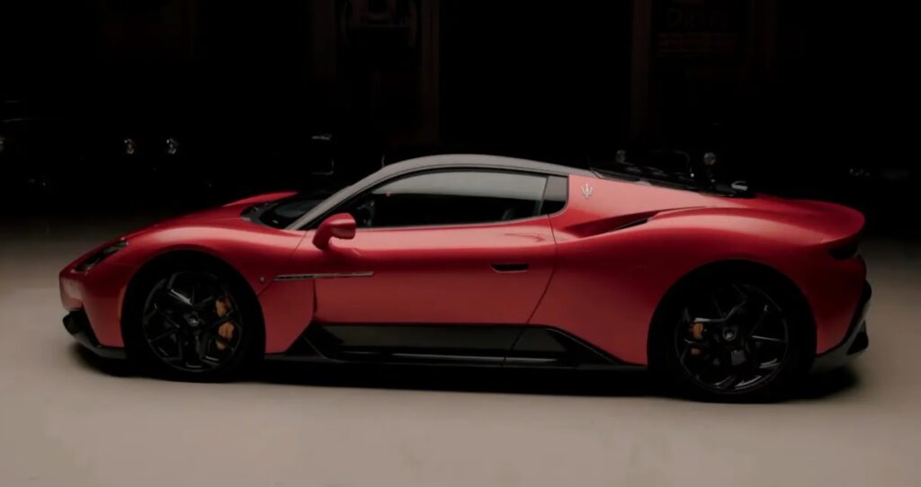 Maserati MC20