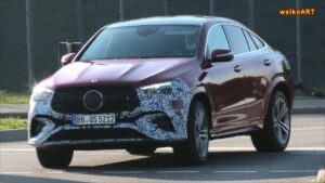 Mercedes GLE Coupé 2023: proseguono i collaudi del nuovo restyling [VIDEO SPIA]