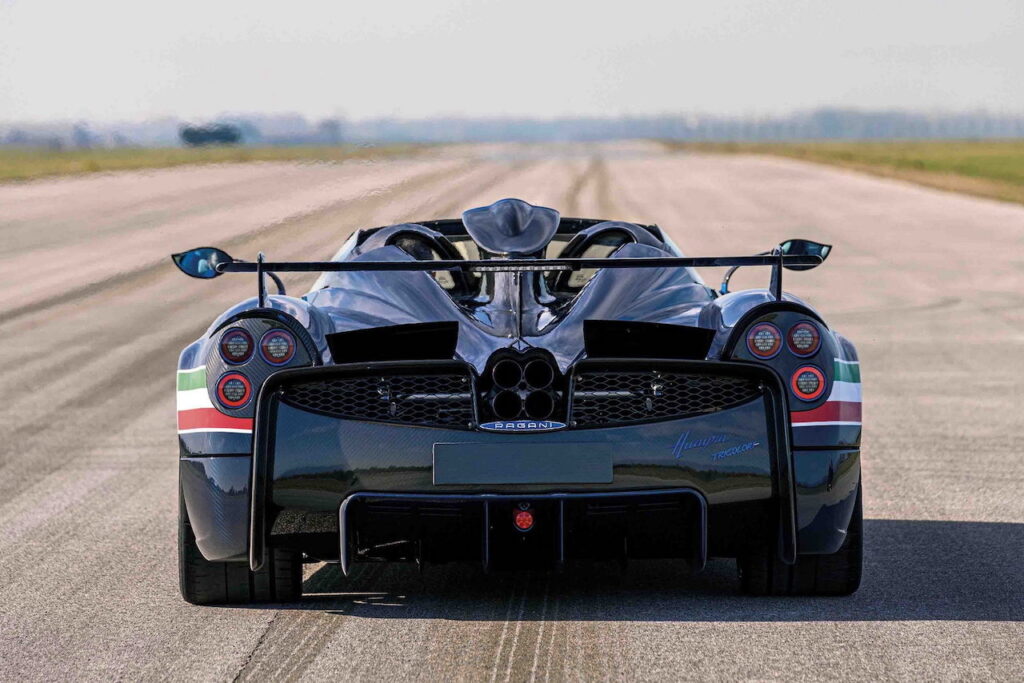 Pagani C10: la nuova supercar potrebbe debuttare il 12 settembre