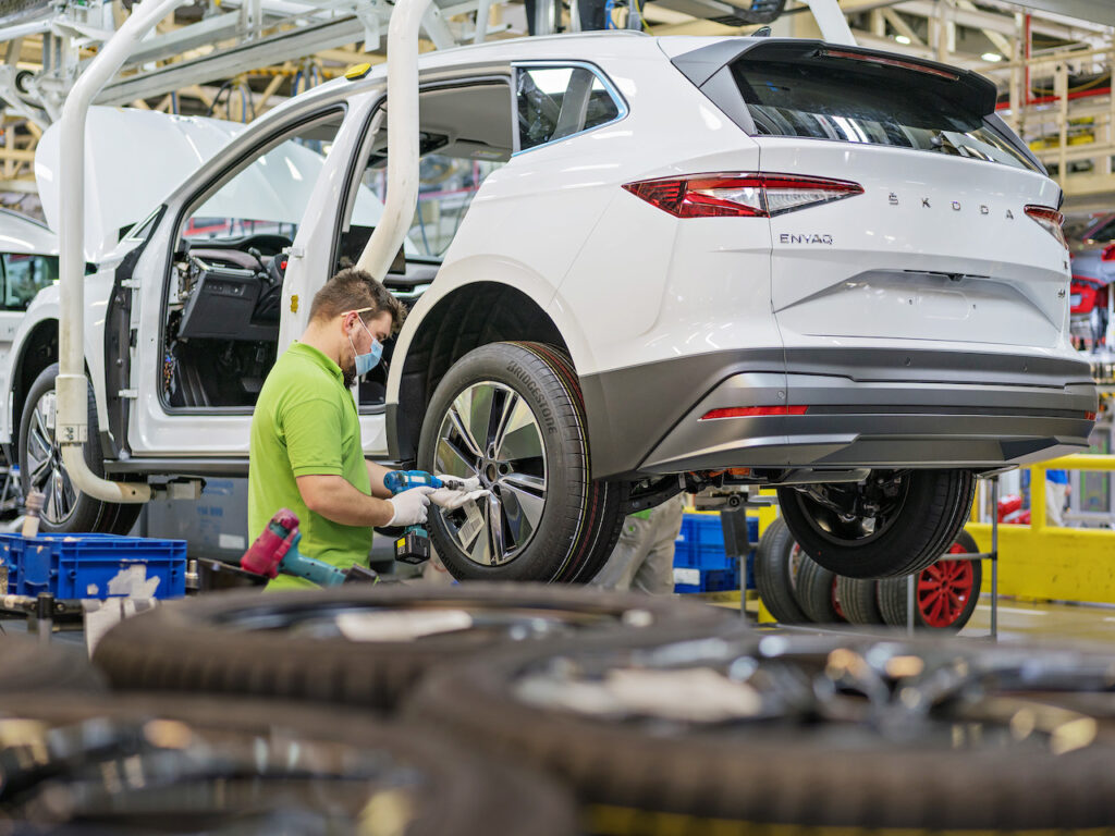 Skoda Enyaq iV: riparte la produzione a Mladá Boleslav