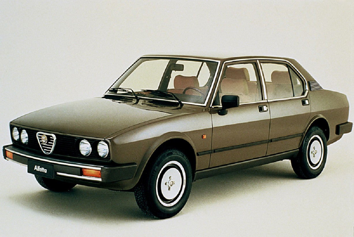 Alfa Romeo Alfetta compie 50 anni: ci sarà un’erede?