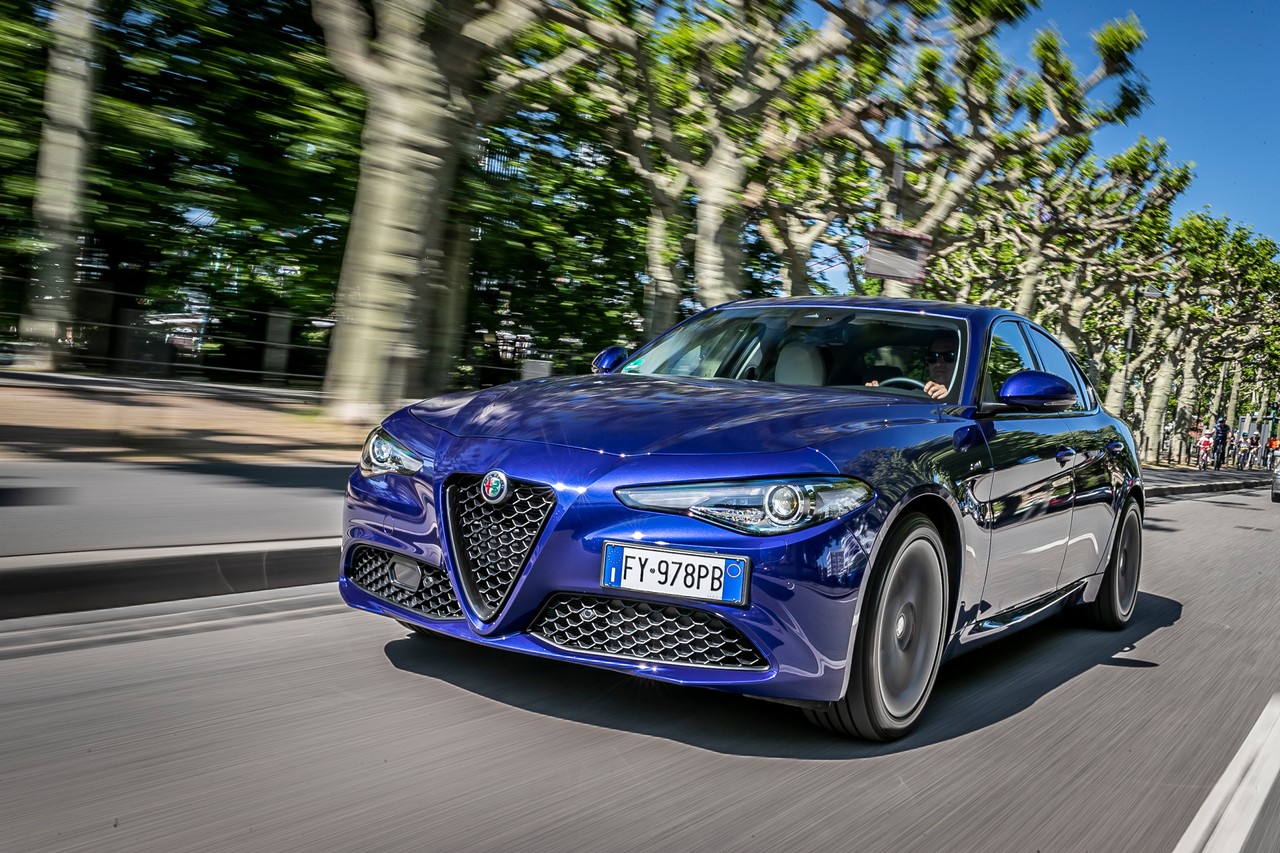 Alfa Romeo Giulia in promozione da 349 euro al mese a maggio
