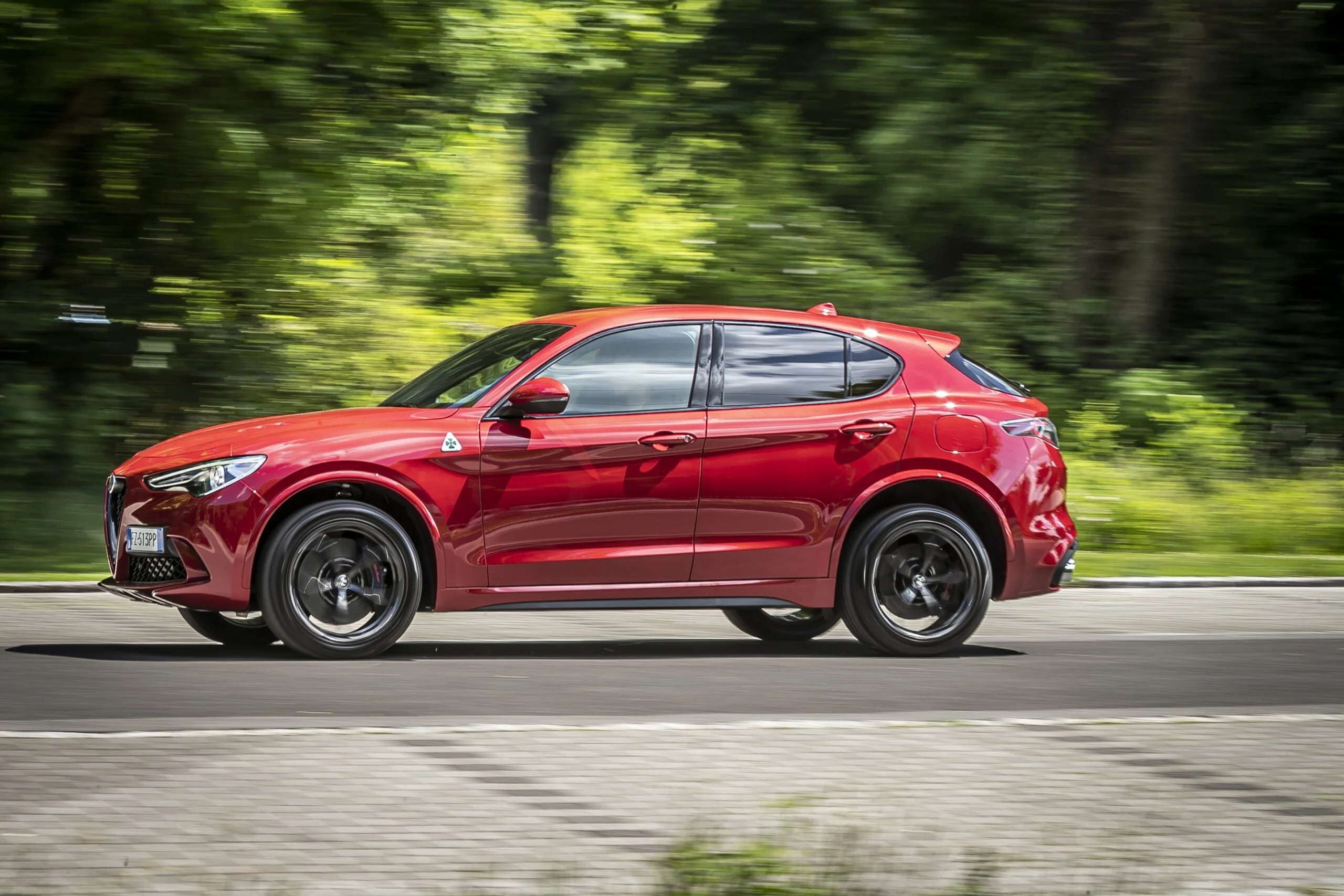 Alfa Romeo Stelvio: è il SUV usato più venduto online