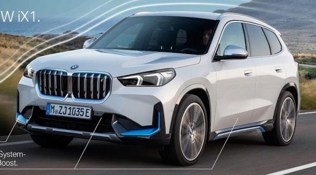 BMW X1 e iX1 2023: svelati in anteprima da alcune immagini leak