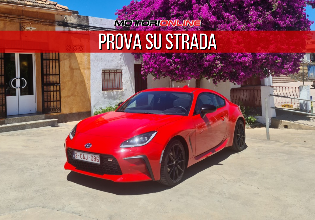 Toyota GR86 2022 - prova in pista
