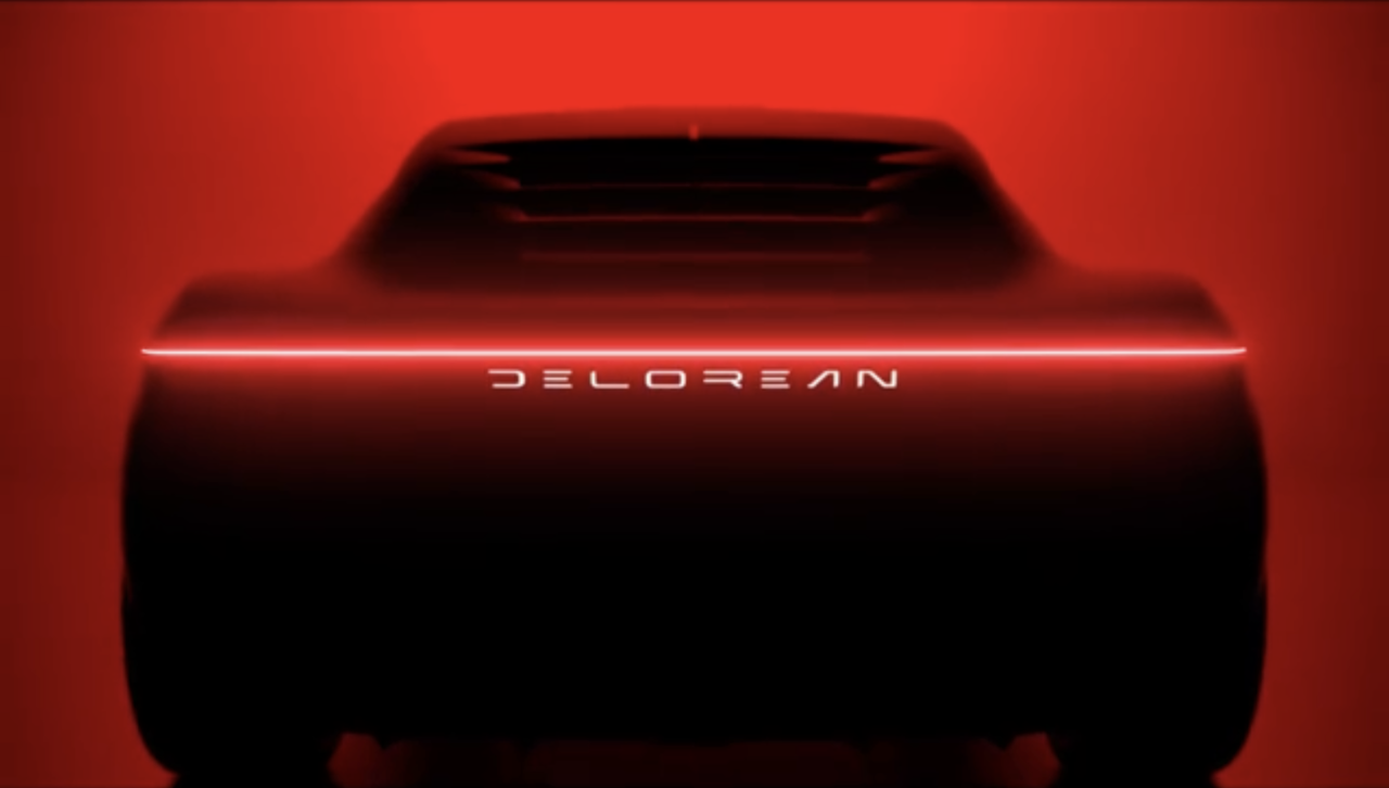 DeLorean EVolved: tutti i teaser pubblicati fino ad ora si riferiscono a lei