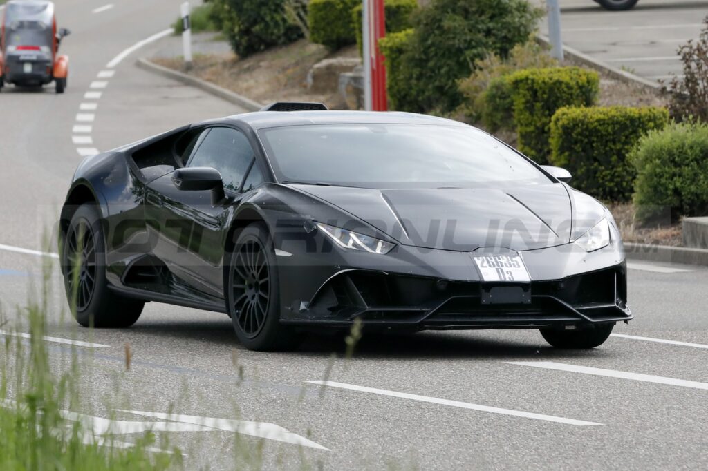 Lamborghini Huracan Sterrato: proseguono i test sulla vettura off-road [FOTO SPIA]