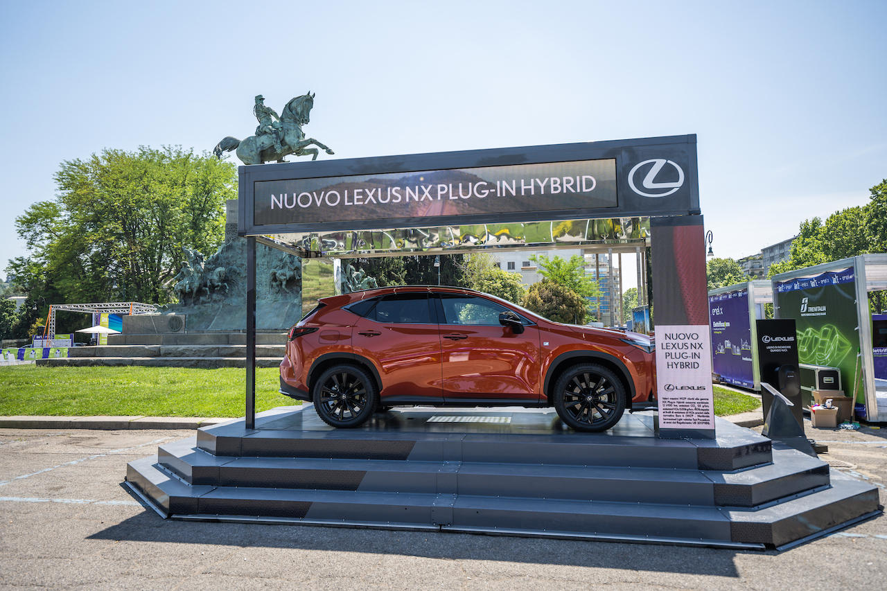 Lexus porta la sua visione di mobilità sostenibile a Expo Giro-E