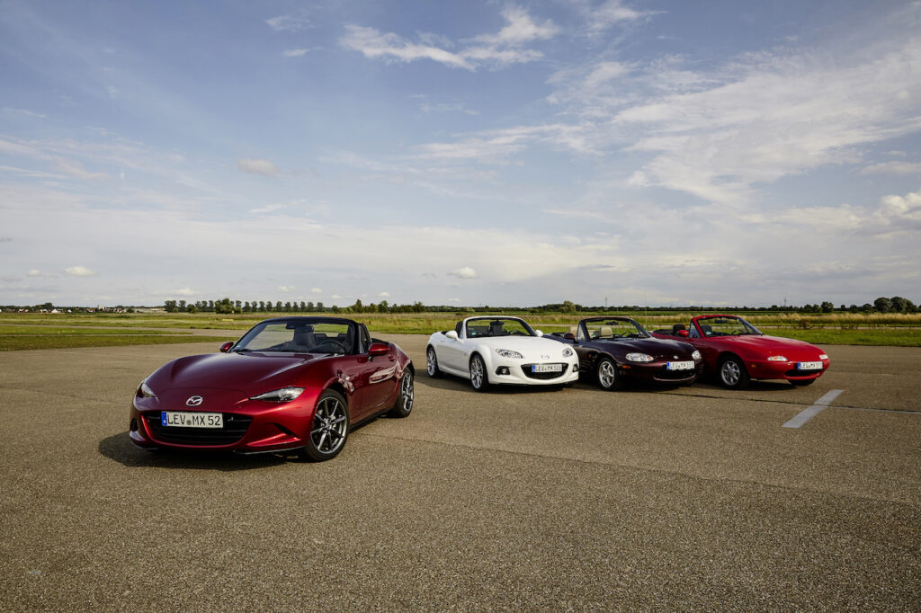 Mazda MX-5: il 18 settembre il raduno all’Autodromo di Modena