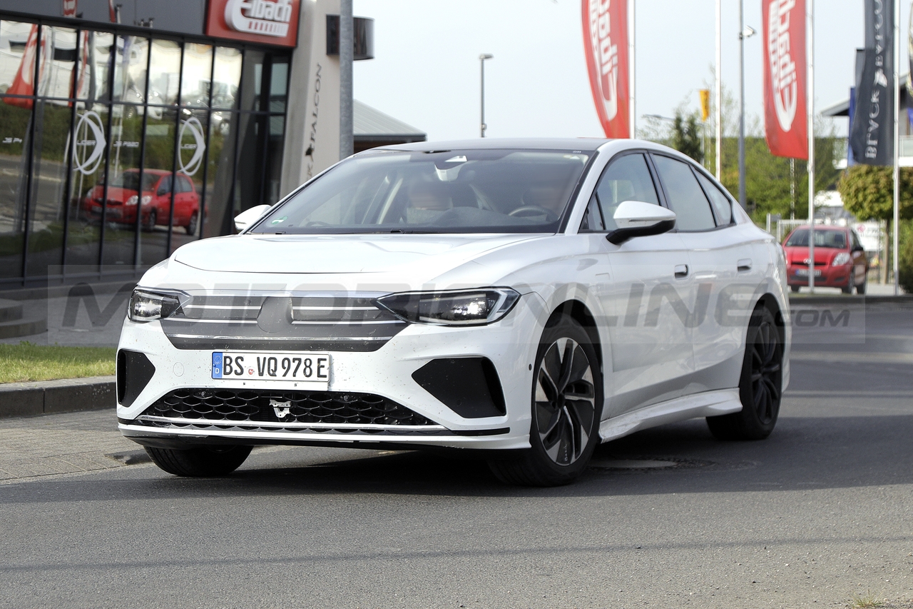 Volkswagen Aero B e Project Trinity verranno assemblate in Germania