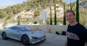Mercedes Vision EQXX: l’elettrica a Montecarlo con Rosberg [VIDEO]
