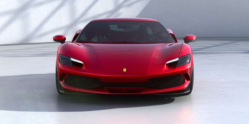 Ferrari elettrica: quale sarà il primo modello?