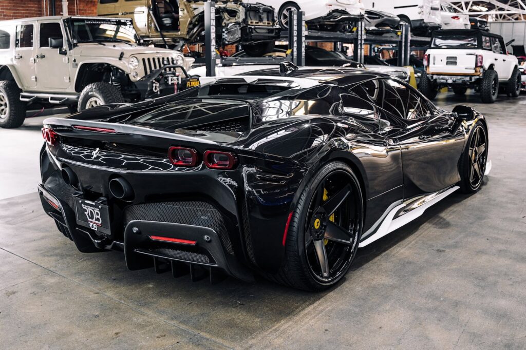 Ferrari SF90 Stradale 1016 Industries