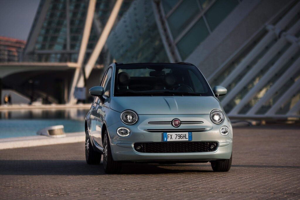 Fiat 500 Hybrid: in promozione a giugno con anticipo zero e incentivi statali