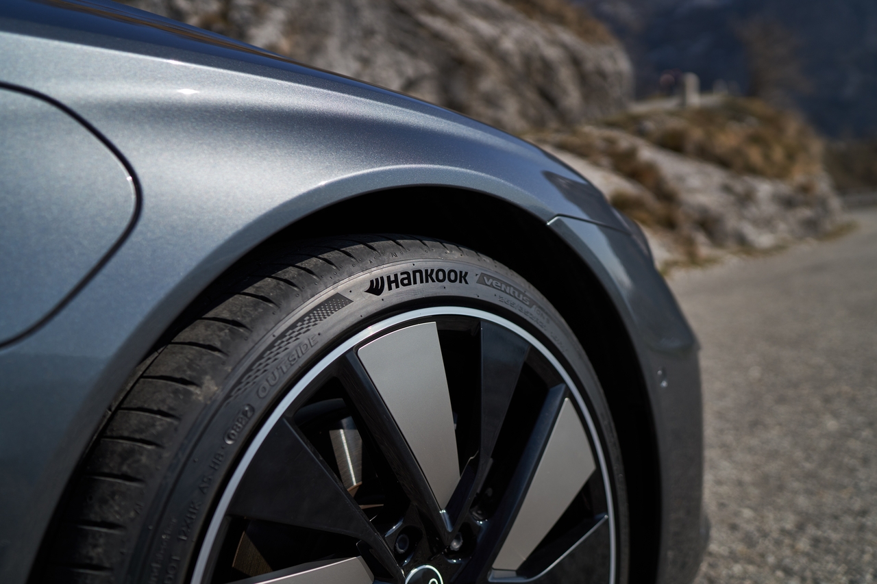 Hankook Ventus iON S: svelato il nuovo pneumatico estivo per auto elettriche