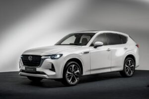 Mazda presenta la nuova colorazione Rhodium White Premium
