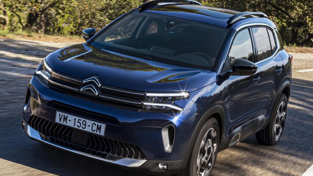 Nuova Citroen C5 Aircross: accelera la produzione del nuovo modello