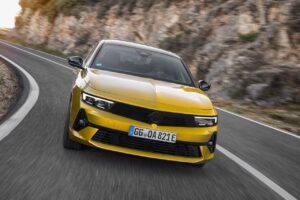 Nuova Opel Astra: tanti miglioramenti a bordo grazie alla piattaforma Snapdragon