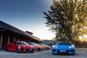 Corvette Travel Experience: in viaggio verso 24 Ore di Le Mans con una Chevrolet Corvette C8 Stingray [FOTO]