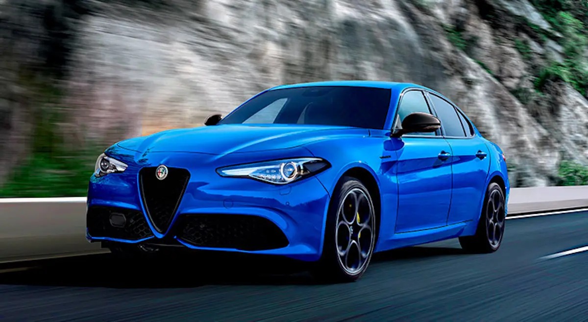 Alfa Romeo Giulia: a luglio in promozione da 349 euro al mese