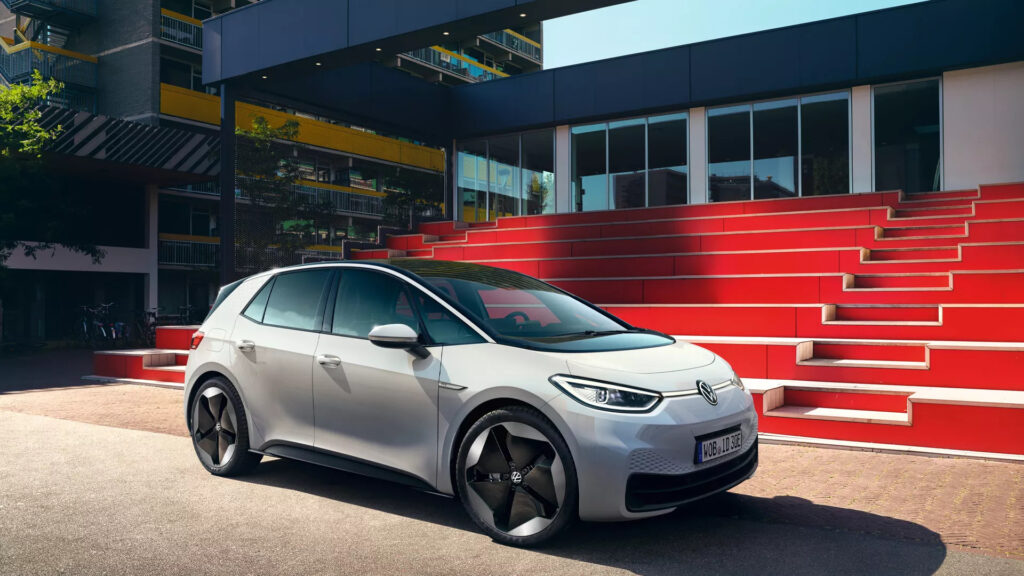 Volkswagen ID.3 2022: tutte le caratteristiche della “Golf” elettrica