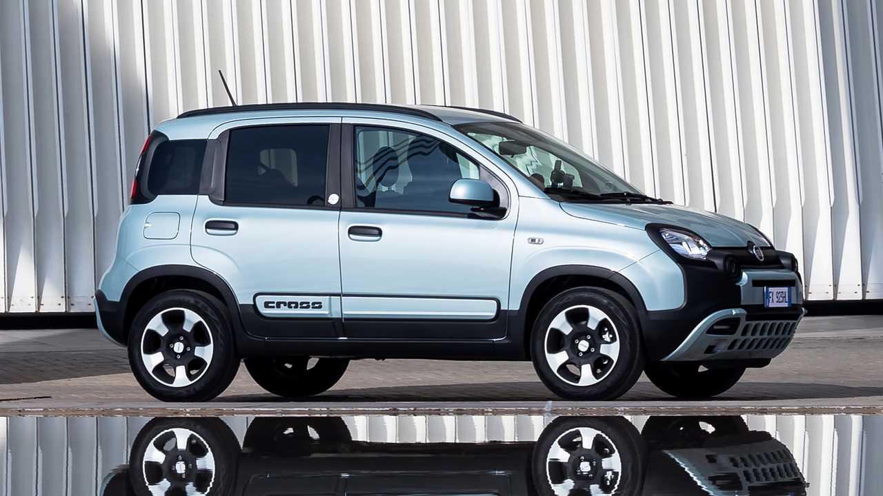 Fiat Panda Hybrid: a luglio in promozione da 99 euro al mese