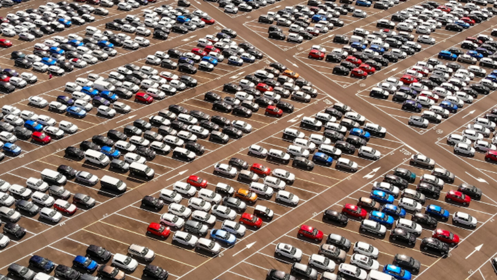 Mercato auto in Italia: giugno 2022 si chiude con un calo del 15%