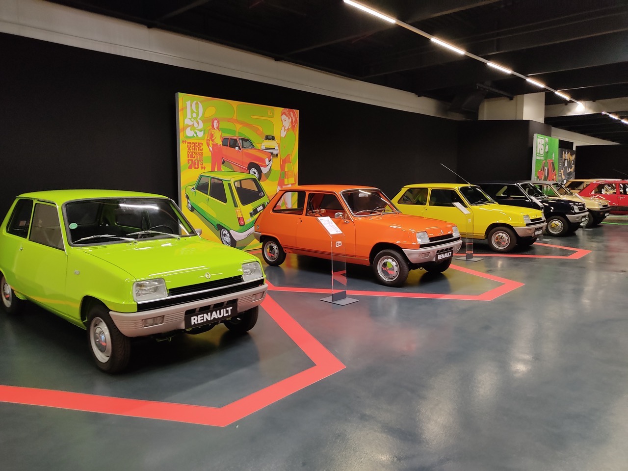 Renault 5 - 50 anni - Flins