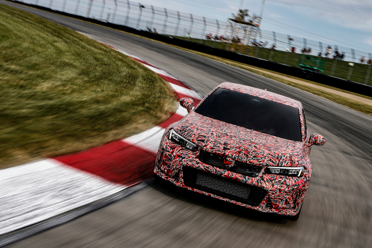 Honda Civic Type R 2023: il prototipo ha debuttato negli USA