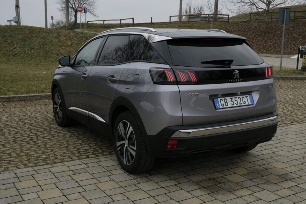 Peugeot 3008 2022