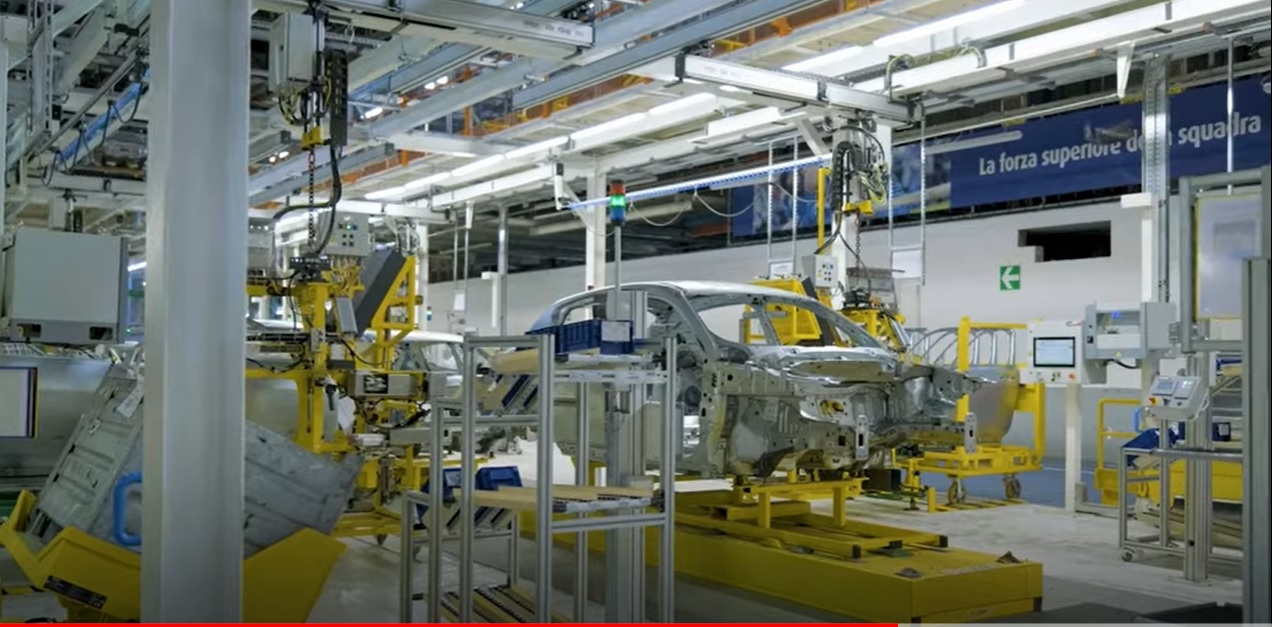 Alfa Romeo Tonale: un video mostra le nuove tecnologie usate a Pomigliano per la sua produzione