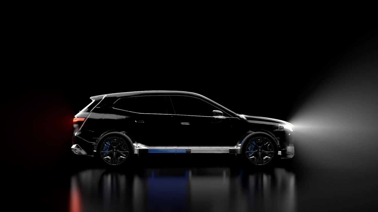 BMW: incidente durante un test sulla guida autonoma della iX