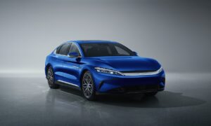 BYD Han, Tang e Atto 3: svelata la gamma elettrica per i nuovi mercati europei [FOTO]