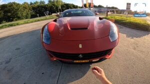 Ferrari F12berlinetta regala ancora emozioni dopo 10 anni [VIDEO]