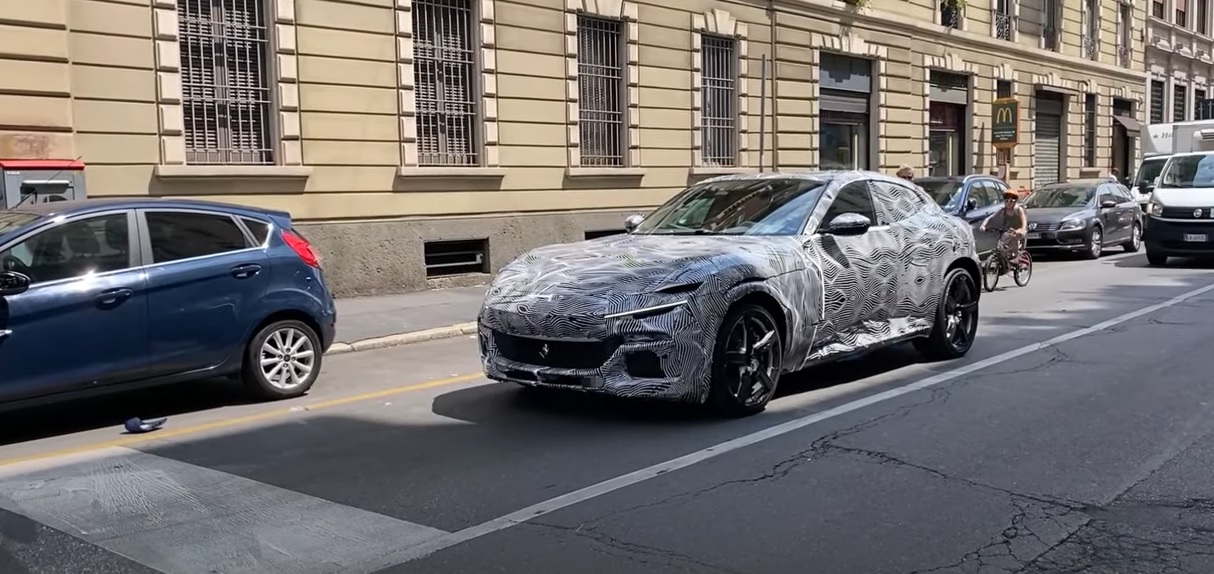 Ferrari Purosangue: il suo momento si avvicina