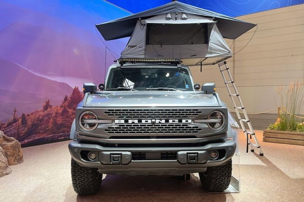 Ford Bronco debutta in Europa in una particolare versione [FOTO]