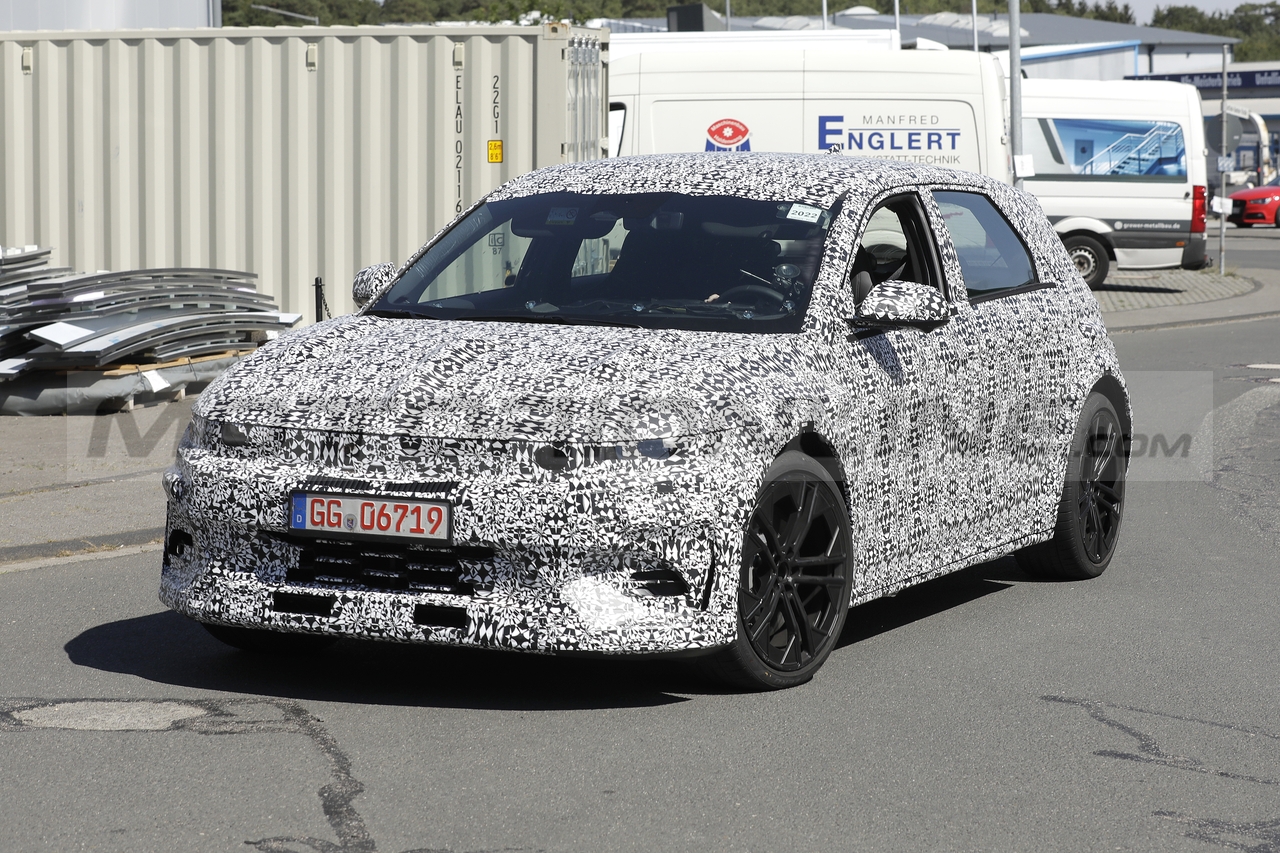 Hyundai Ioniq 5 N - Foto Spia 11-08-2022