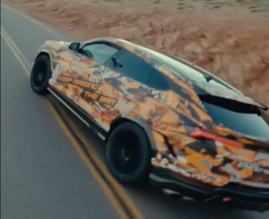Lamborghini Urus: il nuovo restyling sulla Pikes Peak Hill Climb [VIDEO TEASER]