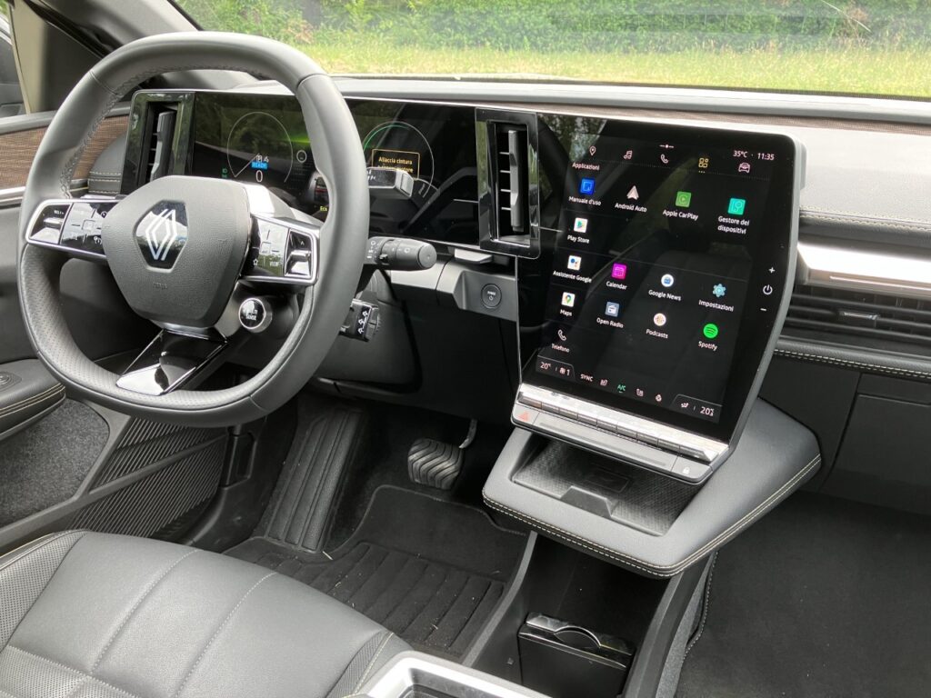 Renault Megane E-Tech EV 2022
